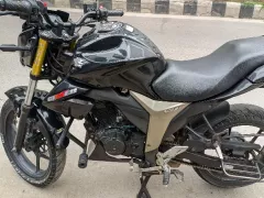 Gixxer Monotone